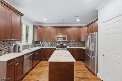 32 Bloomfield Avenue Essex Fells NJ 07021