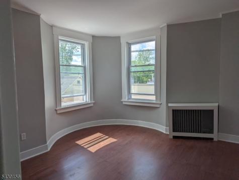 517 Lincoln Place City Of Orange NJ 07050