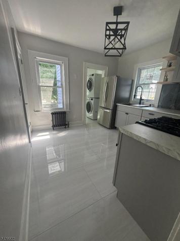 6 Glennon Place West Orange NJ 07052