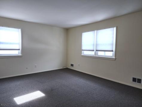 19 Grove Street Wanaque NJ 07465