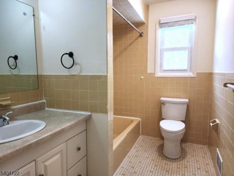 19 Grove Street Wanaque NJ 07465