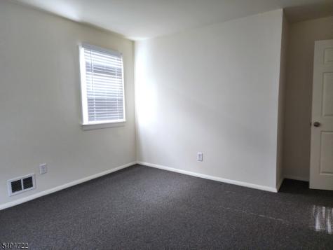 19 Grove Street Wanaque NJ 07465