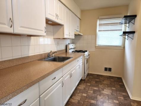 19 Grove Street Wanaque NJ 07465