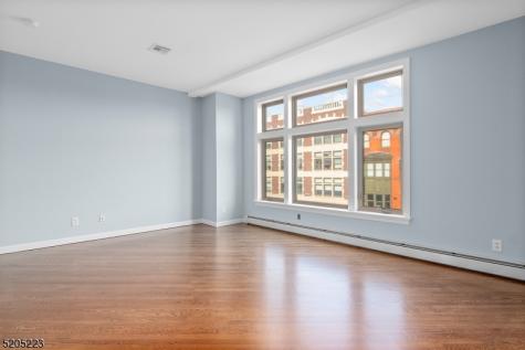 420 Bloomfield Avenue Apt 4 Montclair NJ 07042