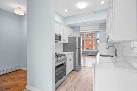 420 Bloomfield Avenue Apt 4 Montclair NJ 07042