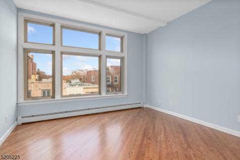 420 Bloomfield Avenue Apt 4 Montclair NJ 07042