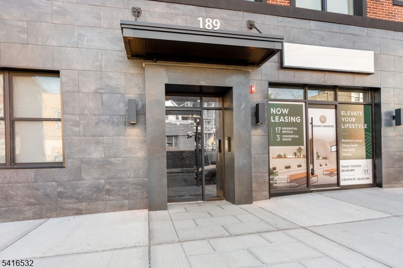 189 Dayton Avenue Passaic NJ 07055