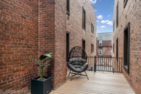 189 Dayton Avenue Passaic NJ 07055