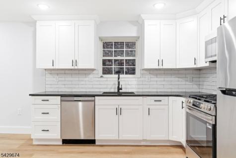 129 Mt Pleasant Avenue Newark NJ 07104