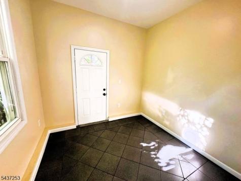 158 Catherine Street Elizabeth NJ 07201