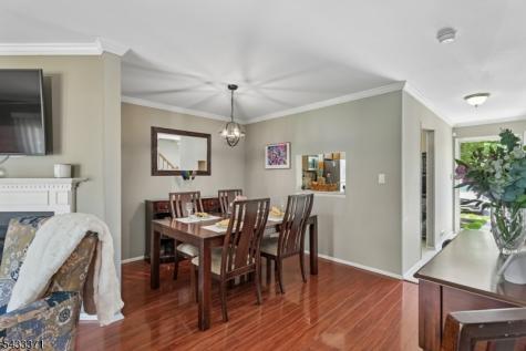 79 Chelsea Court Franklin NJ 08823