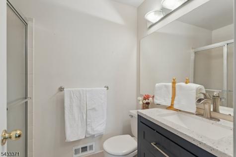 79 Chelsea Court Franklin NJ 08823