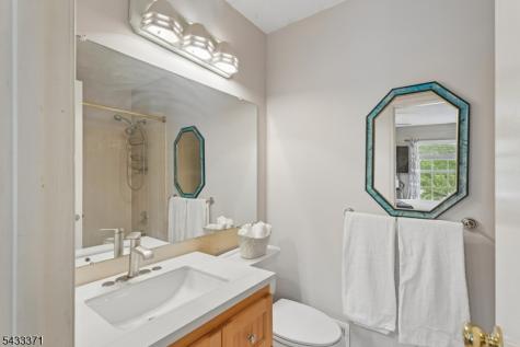 79 Chelsea Court Franklin NJ 08823