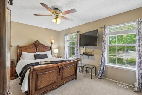 79 Chelsea Court Franklin NJ 08823
