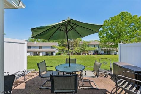 79 Chelsea Court Franklin NJ 08823