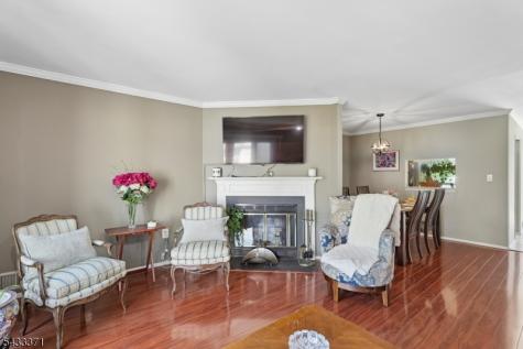 79 Chelsea Court Franklin NJ 08823