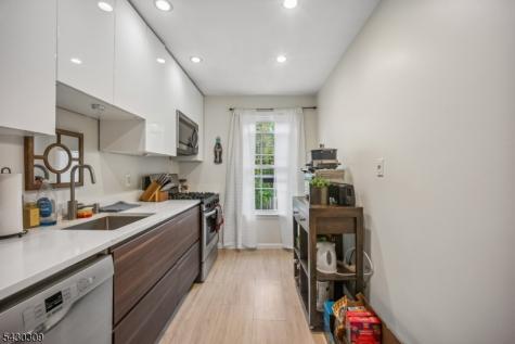 390 Morris Avenue Summit NJ 07901