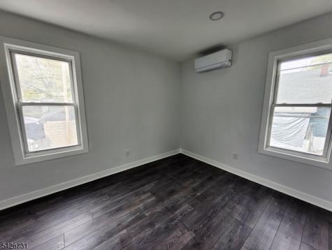 49 Union Place Irvington NJ 07111