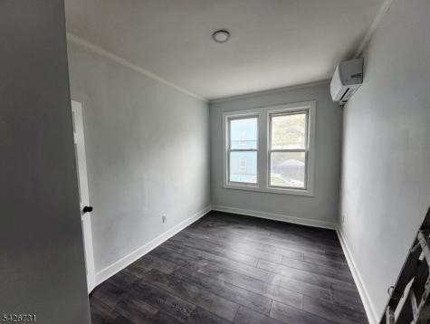49 Union Place Irvington NJ 07111