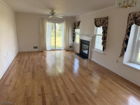 123 Winchester Way Franklin NJ 08873