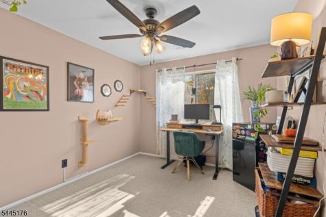 51 Drake Lane Roxbury NJ 07852