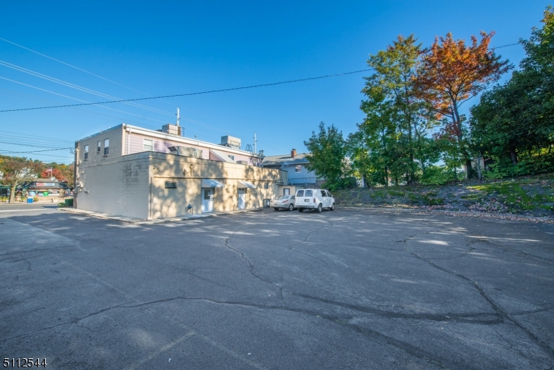 358 Union Boulevard Totowa NJ 07512