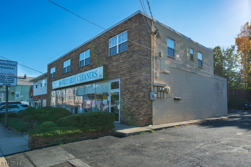 358 Union Boulevard Totowa NJ 07512