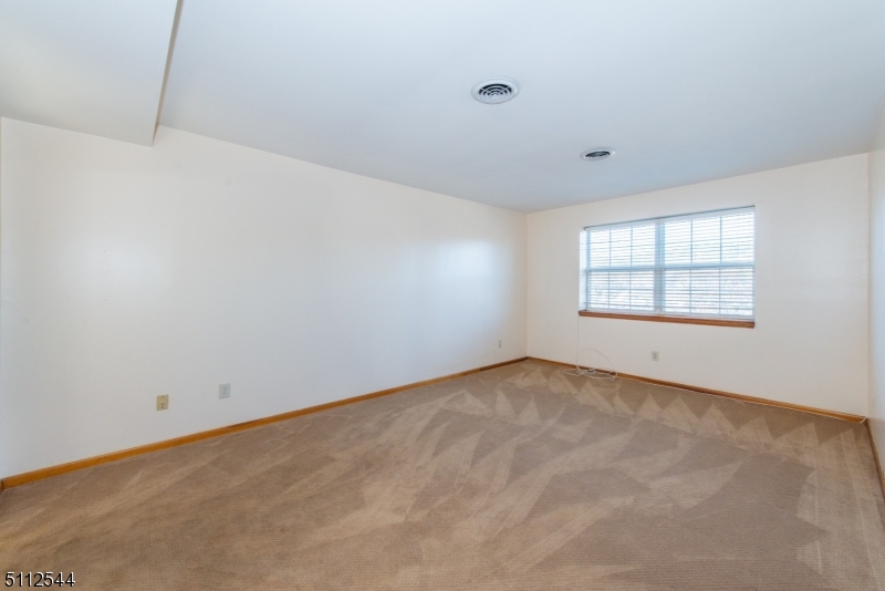 358 Union Boulevard Totowa NJ 07512