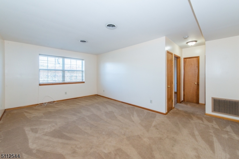 358 Union Boulevard Totowa NJ 07512