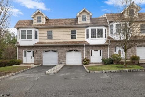 39 Bellows Lane Montville NJ 07082