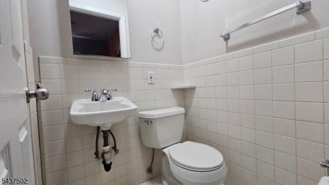 615 W Camplain Road Apt 1 Manville NJ 08835