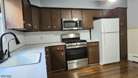 615 W Camplain Road Apt 1 Manville NJ 08835