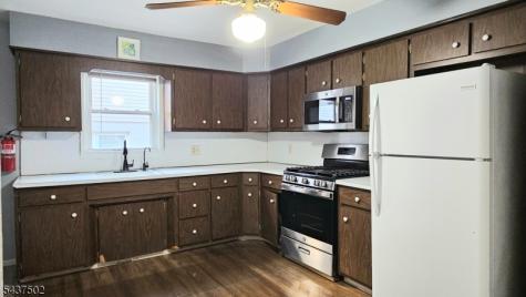 615 W Camplain Road Apt 1 Manville NJ 08835