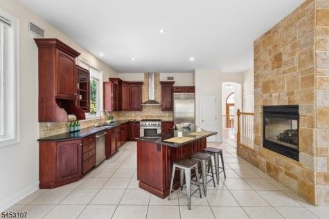 1000 Sunny Slope Drive Mountainside NJ 07092