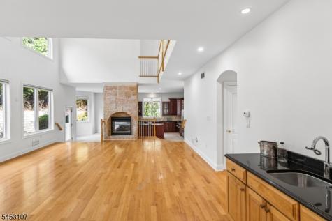 1000 Sunny Slope Drive Mountainside NJ 07092