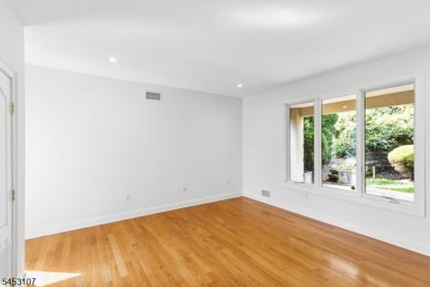 1000 Sunny Slope Drive Mountainside NJ 07092