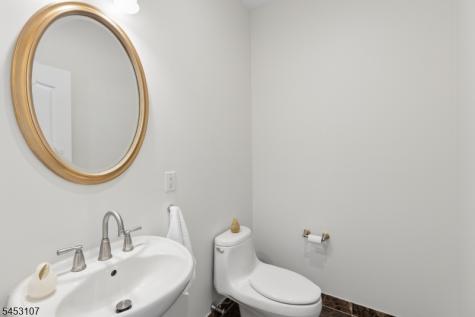 1000 Sunny Slope Drive Mountainside NJ 07092