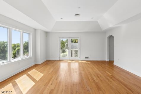 1000 Sunny Slope Drive Mountainside NJ 07092