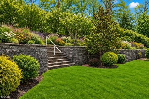 1000 Sunny Slope Drive Mountainside NJ 07092