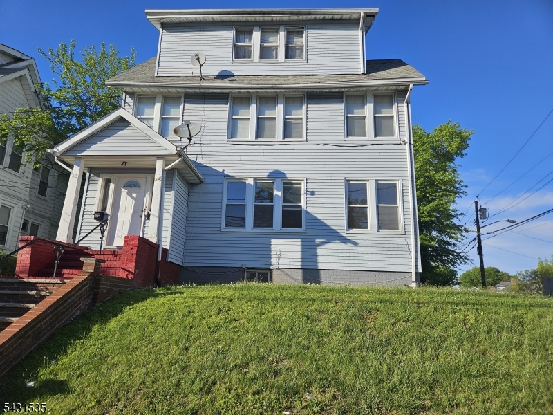 843 Chancellor Avenue Irvington NJ 07111