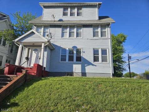 843 Chancellor Avenue Irvington NJ 07111