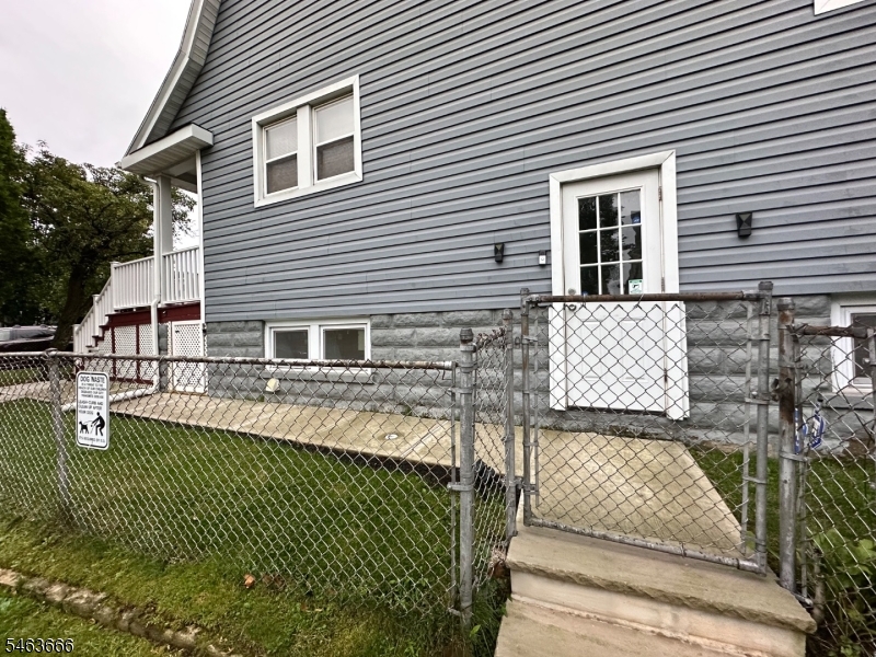 2 Whittier Street East Orange NJ 07018
