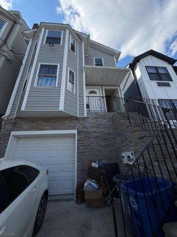 171 N 4th Street Paterson NJ 07522