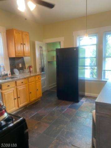 150 N 18th Street East Orange NJ 07017