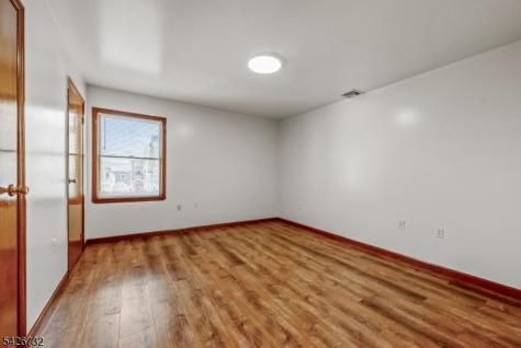 939 Grove Street Elizabeth NJ 07202