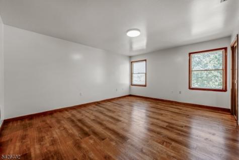 939 Grove Street Elizabeth NJ 07202