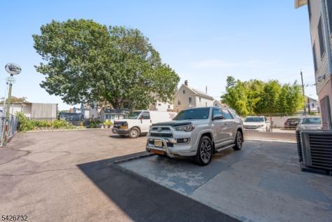 939 Grove Street Elizabeth NJ 07202