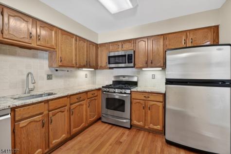 140 Kingston Court Madison NJ 07940