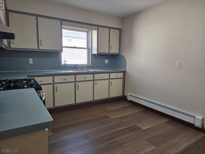 833 Jackson Avenue Elizabeth NJ 07201