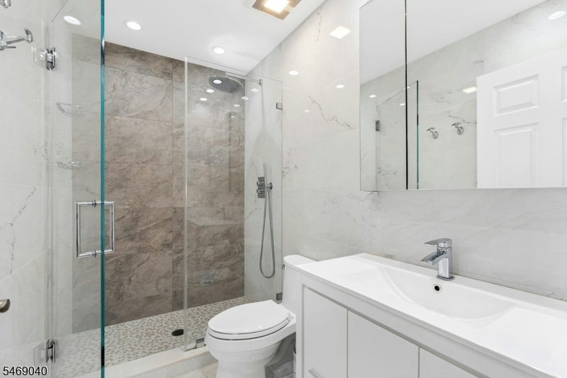 1 Knox Court Bernards NJ 07920